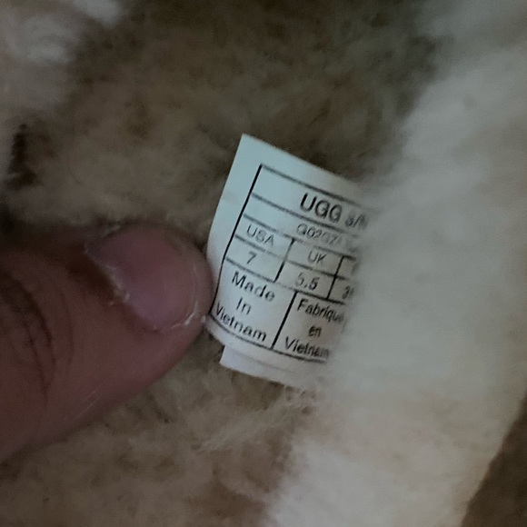 UGG SANDALS - Picture 6 of 8